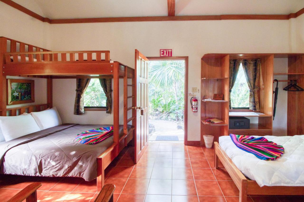 Mariposa Jungle Lodge San Ignacio Exterior photo